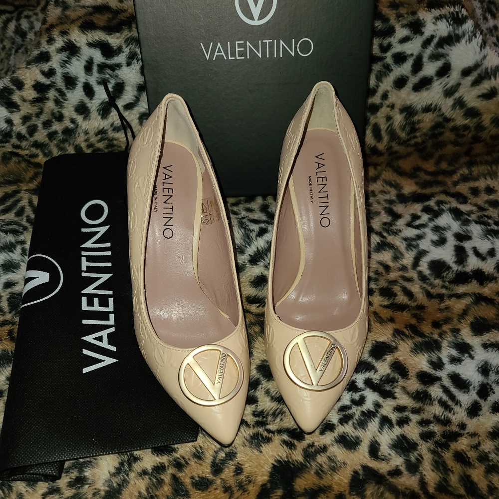 Mario Valentino Heels